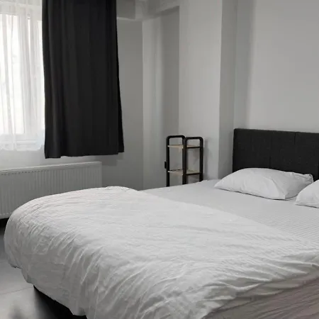 Hotel Kara *