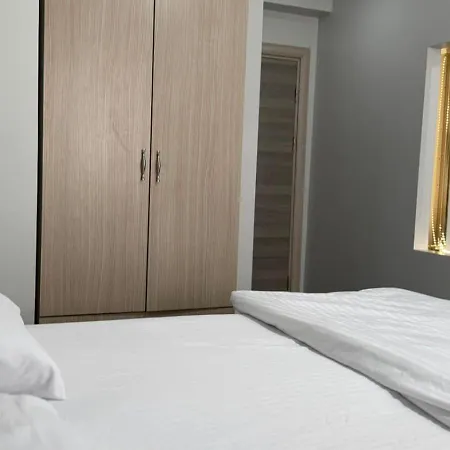 Hotel Kara *